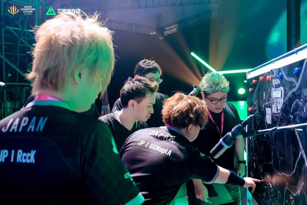 丰富球员的 丰富球员的