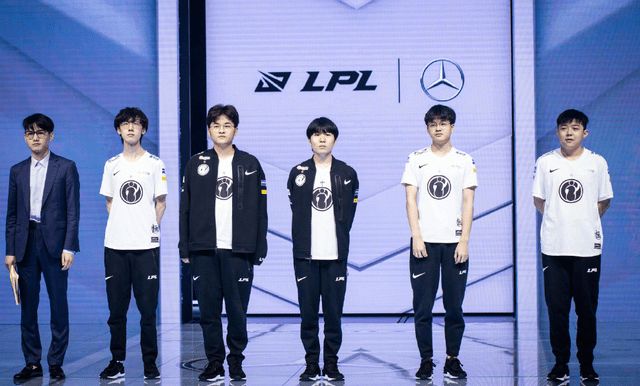 中盘你持三 中盘你持三